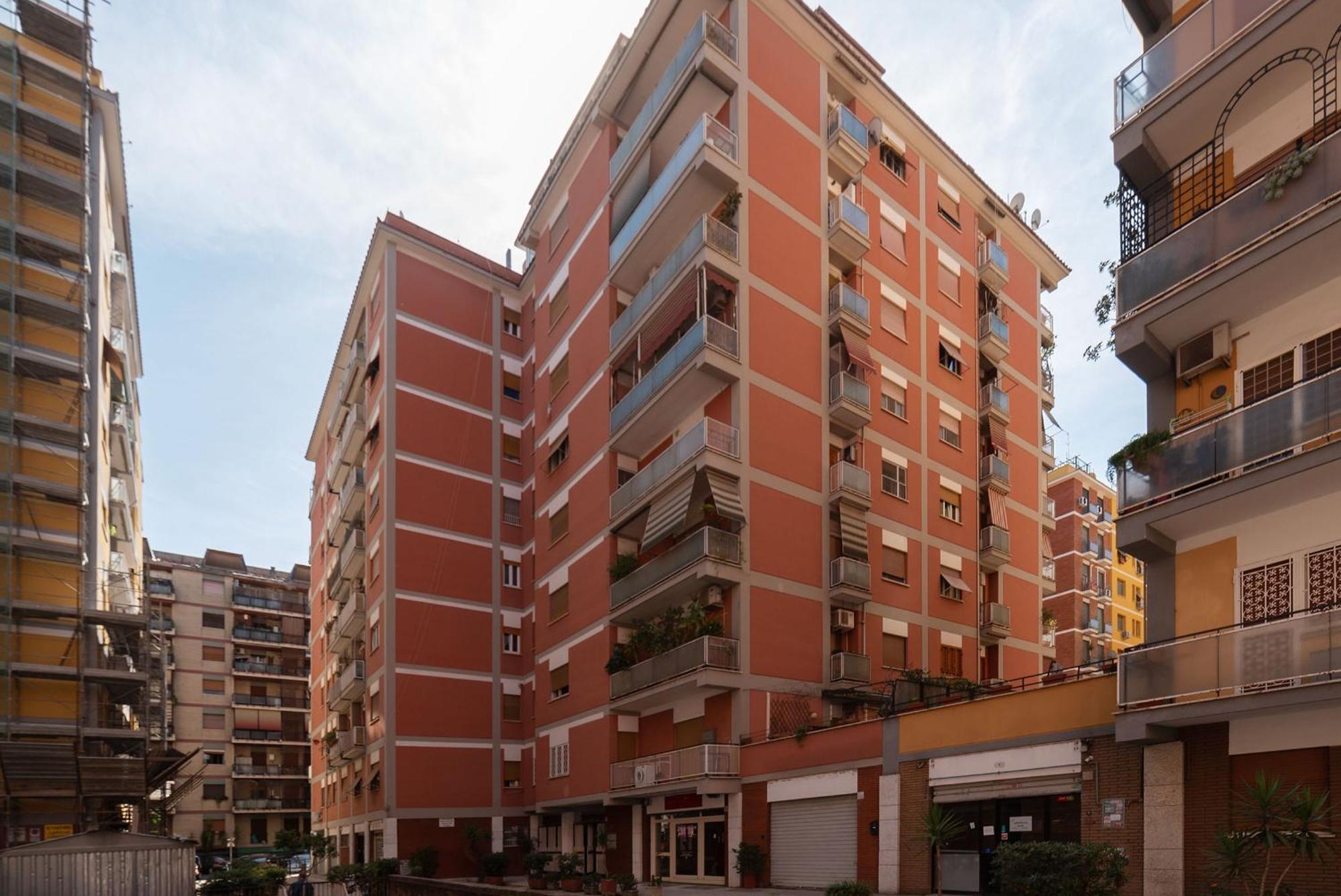 Joivy Delightful 3-Bed Flat With Balcony Διαμέρισμα Ρώμη Εξωτερικό φωτογραφία